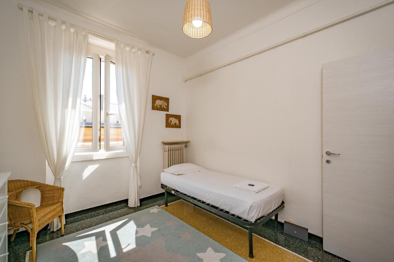 Joivy Penthouse Flat With Terrace Daire Cenova Dış mekan fotoğraf