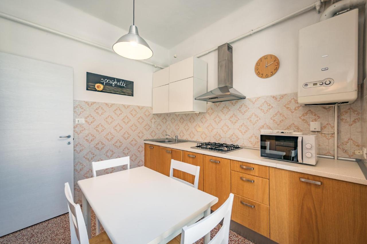 Joivy Penthouse Flat With Terrace Daire Cenova Dış mekan fotoğraf