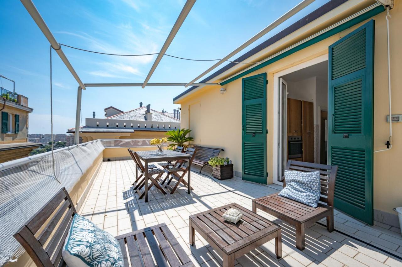 Joivy Penthouse Flat With Terrace Daire Cenova Dış mekan fotoğraf