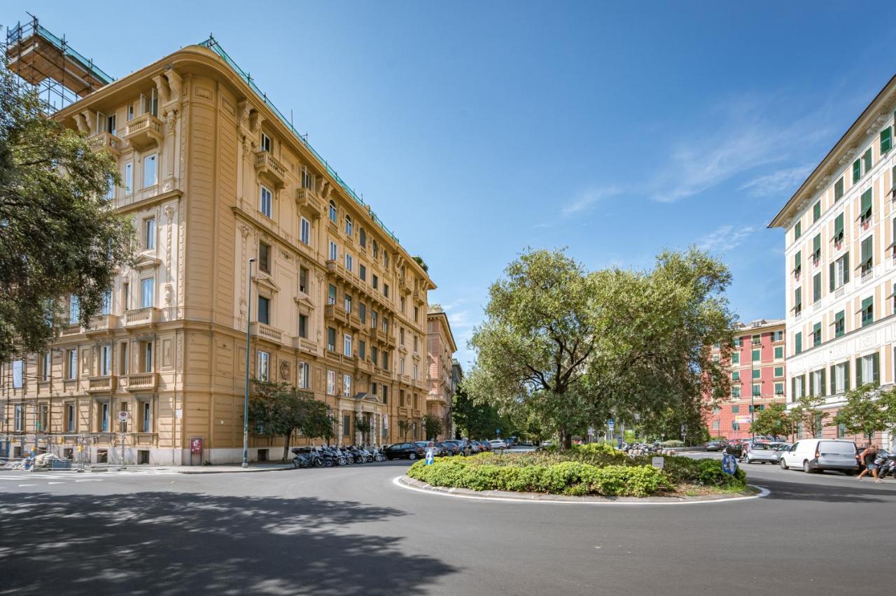 Joivy Penthouse Flat With Terrace Daire Cenova Dış mekan fotoğraf