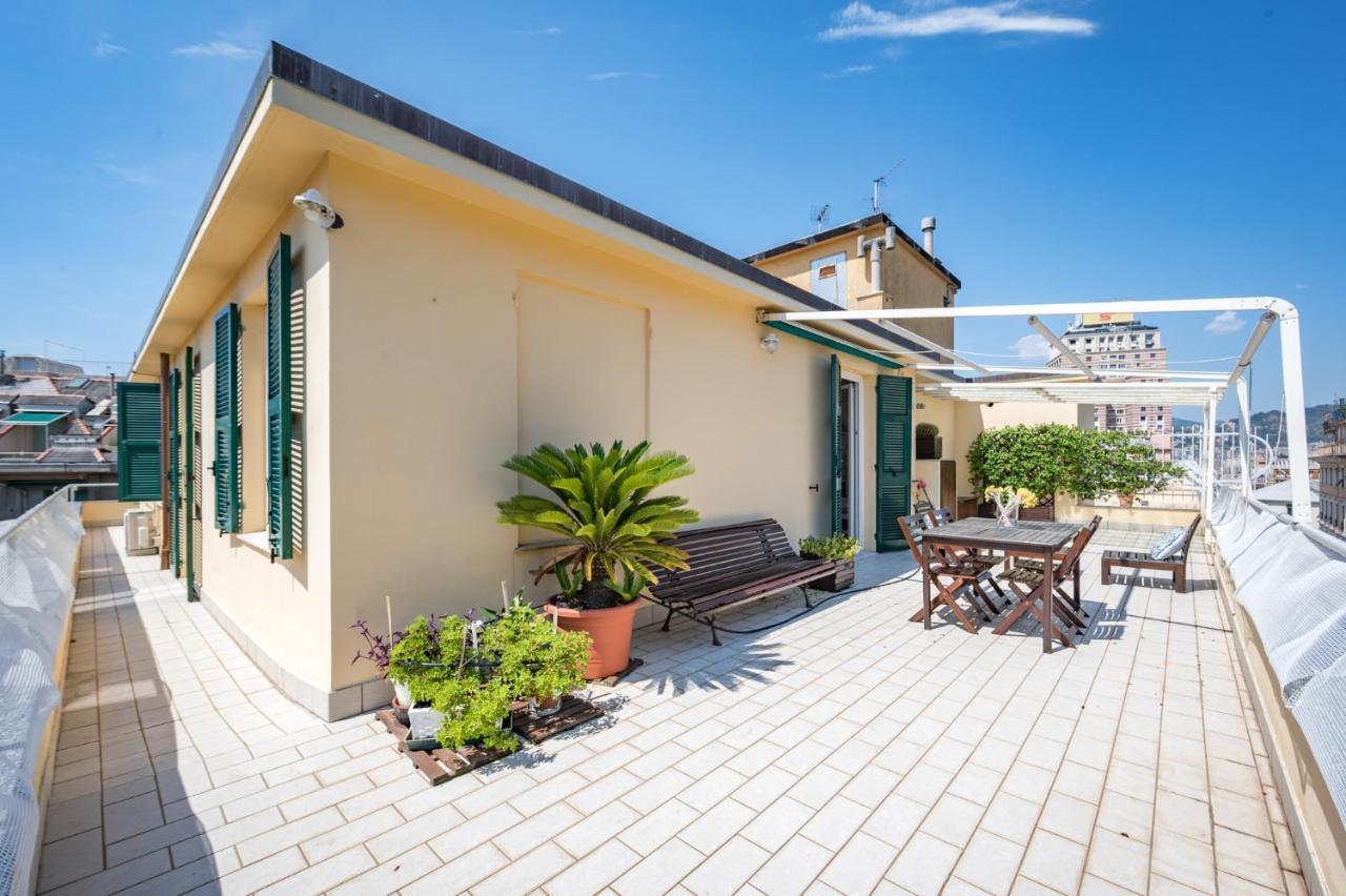 Joivy Penthouse Flat With Terrace Daire Cenova Dış mekan fotoğraf